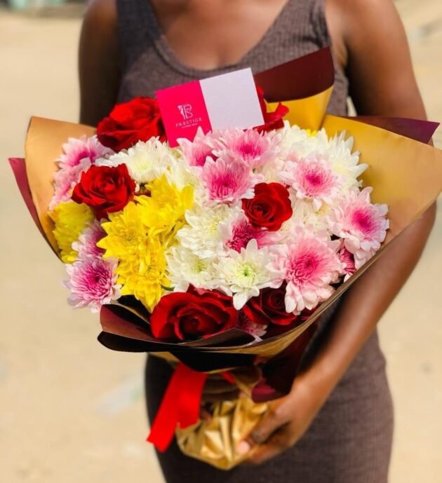 Avalanche - Roses and Chrysanthemum Bouquet - Image 6