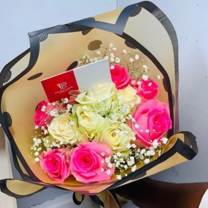 Ma Belle - Two or More Circular Roses and Fillers
