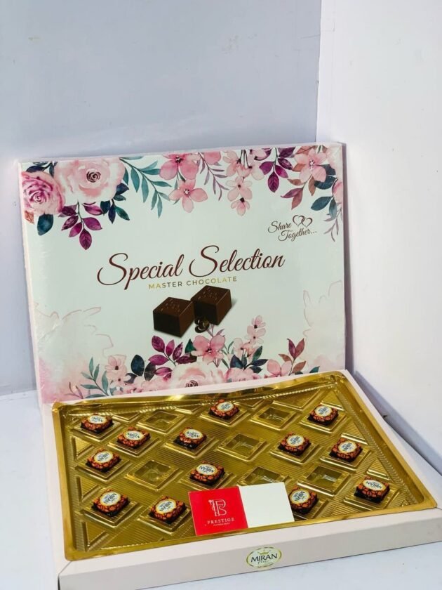MIRAN CUBE LUXURY CHOCOLATE. - Image 2