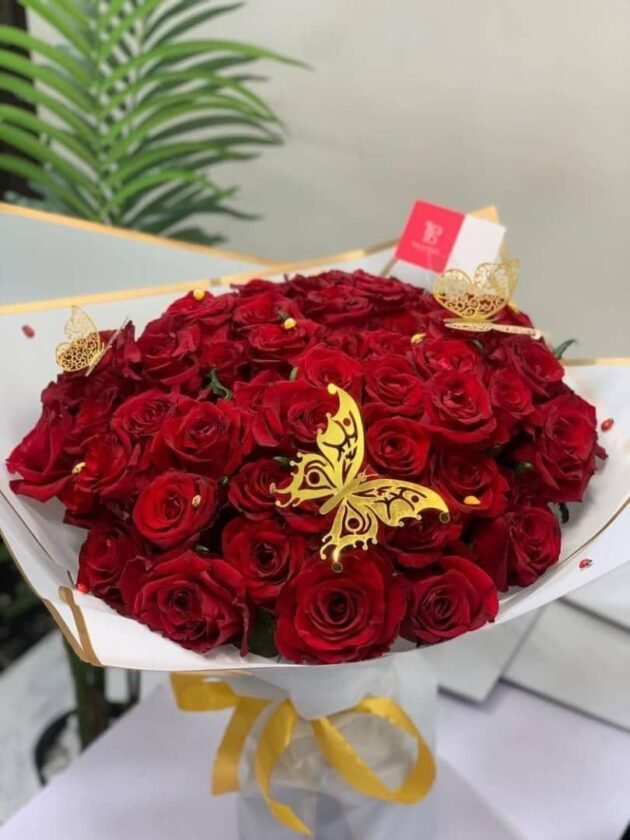 VIP Red Roses Bouquet | Starting From 100 Red Roses - Image 4