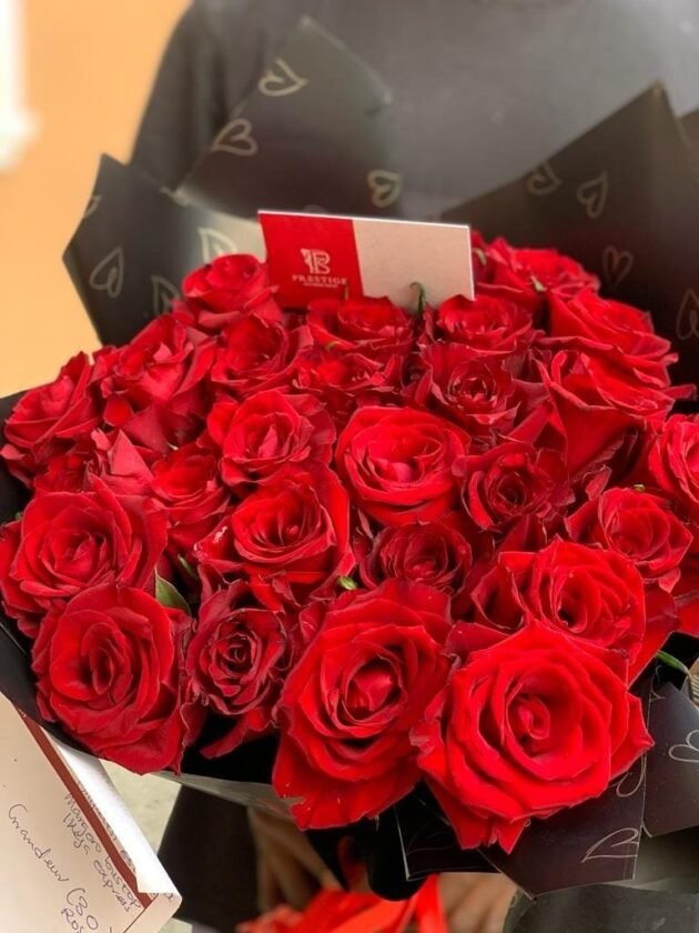 Grandeur Red Roses Bouquet - Image 6