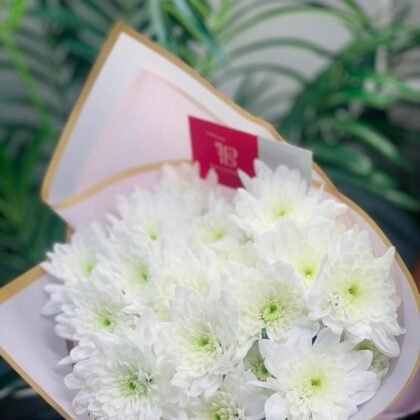Ice Breaker - White Chrysanthemum Bouquet