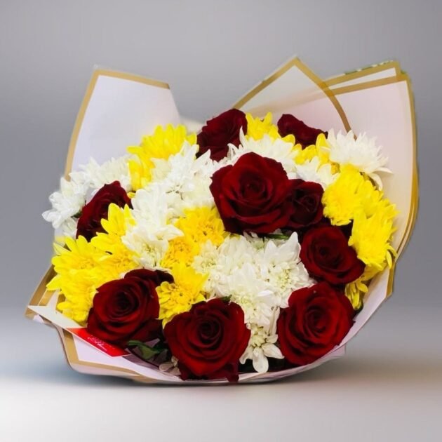Avalanche - Roses and Chrysanthemum Bouquet
