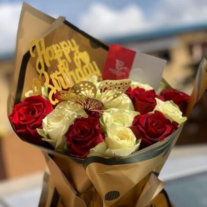 Flower Aura- Mixed Roses Bouquet
