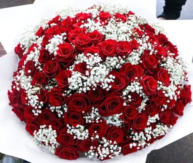 Vip Be Mine Roses and Fillers Bouquet